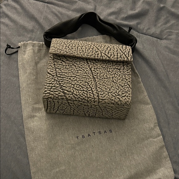 NWT TSATSAS RHEI Handbag in Marbled Nubuck - Picture 5 of 9